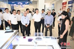 澳门特首岑浩辉率团访问杭州